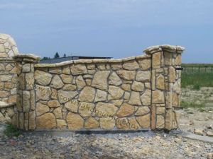 Kamień nieregularny (dzikówka) PIASKOWIEC 9 – Hurtownia Kamienia El-Pol