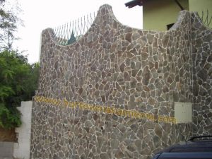 Kamień nieregularny (dzikówka) NR.9 ANDEZIT  (RDZAWO,BRĄZOWY) 27 – Hurtownia Kamienia El-Pol