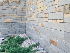 Kamień nieregularny (dzikówka) PIASKOWIEC SZARY 13 – Hurtownia Kamienia El-Pol