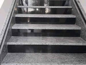 Płytki Granitowe G603 POWIERZCHNIA PŁOMIENIOWANA 1 – Hurtownia Kamienia El-Pol